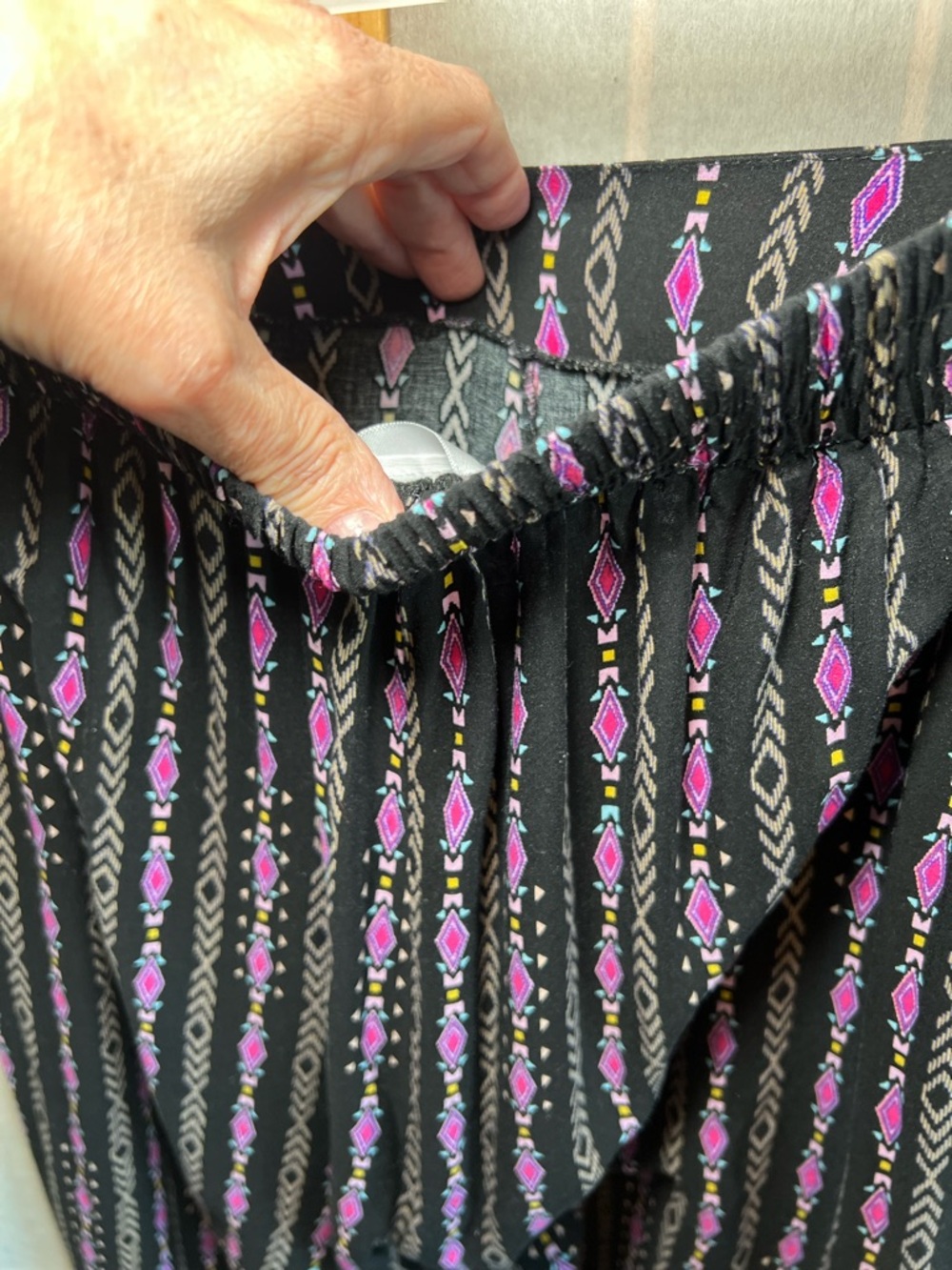 Yado Boho Wide Leg Pants Black Floral Border Tie Waist Size M - Picture 6 of 9